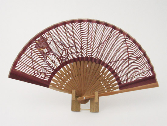folding fan Goshoguruma Court carriage RED