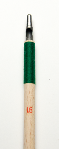 伊勢型紙の彫刻道具　丸キリ 18号（3.9）