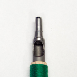 丸キリ　16号（3.3）￥2,200の刃先