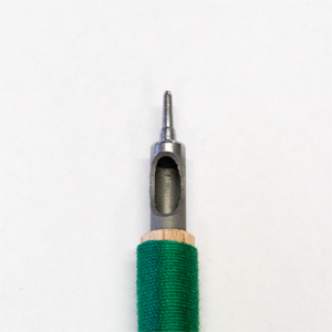 丸キリ　3号（0.7）￥2,200の刃先
