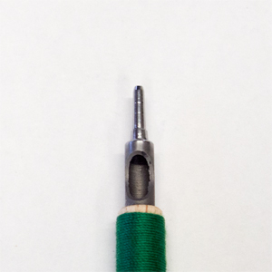 丸キリ　7号（1.2）￥2,200の刃先